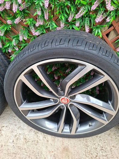 Jaguar XF XJ  Jaguar wheels
