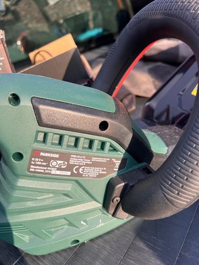 battery operated Hedge saw