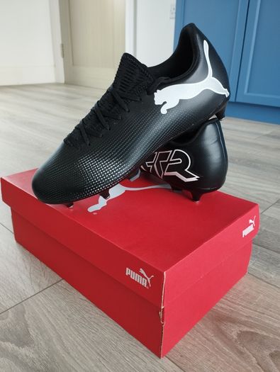 Puma Football Boots UK Size 8