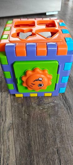 Shape cube