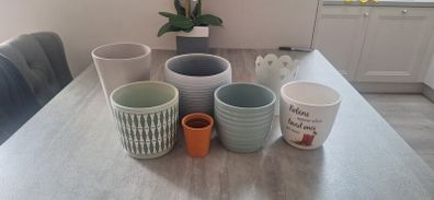 Plant pots