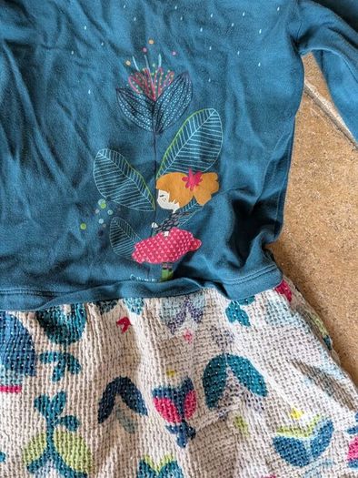 Girls clothes bundle
