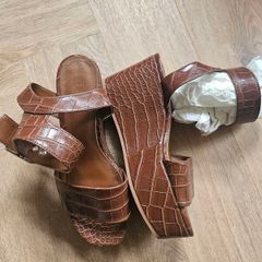 wedges
