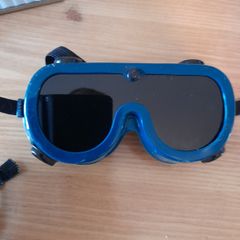 Welding  goggles new