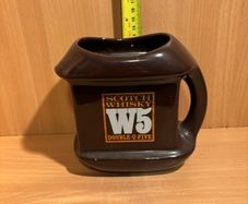 Pub jug W5