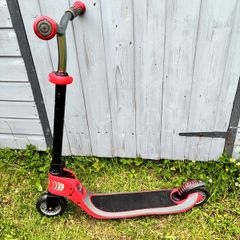 Globber Flow 125 Adjustable Collapsible Scooter
