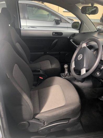 Volkswagen Beetle 2008