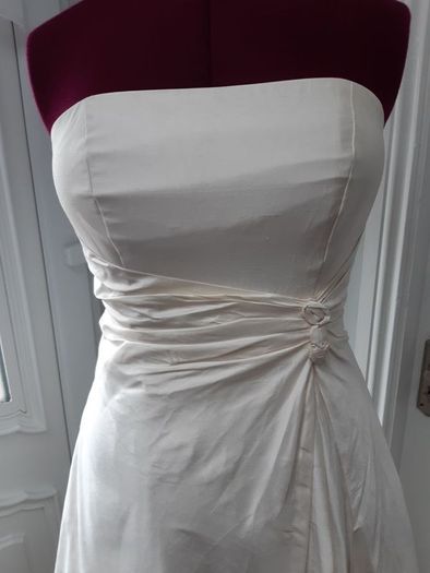 wedding dress