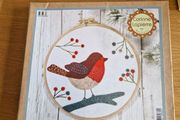 Corinne Lapierre Robin Felt Hoop Kit