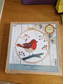 Corinne Lapierre Robin Felt Hoop Kit