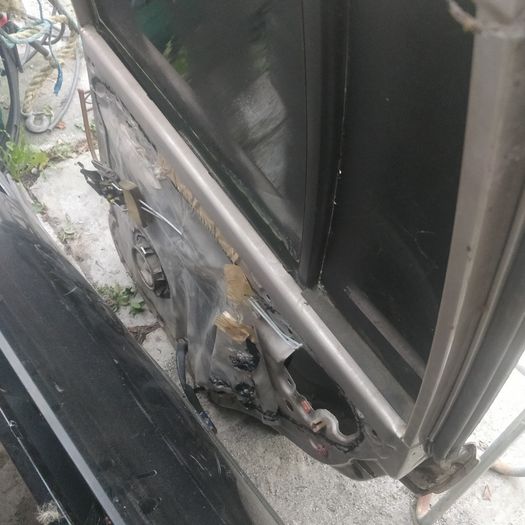 Toyota land cruiser 80 series rear door