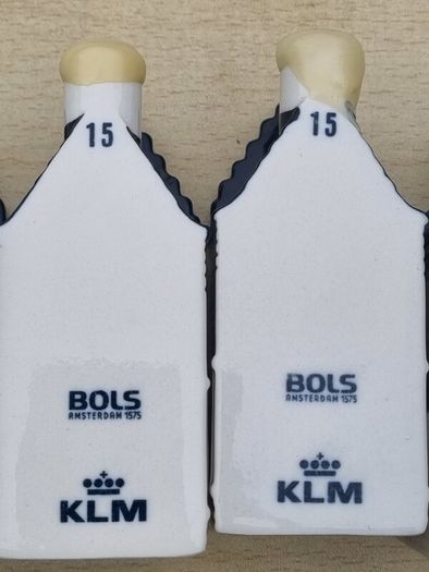 Collection of 16 porcelain miniature houses KLM
