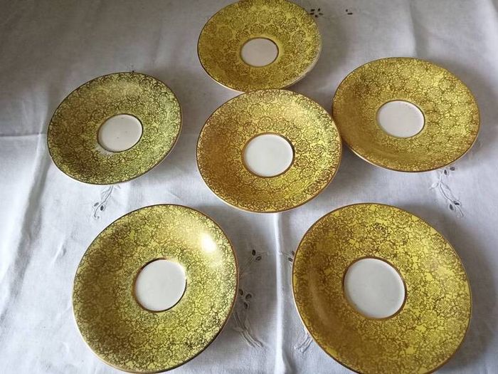 Rare Arklow Pottery saucers pattern 2453
