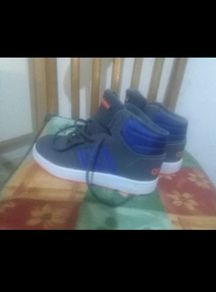 Adidas trainer's size 2