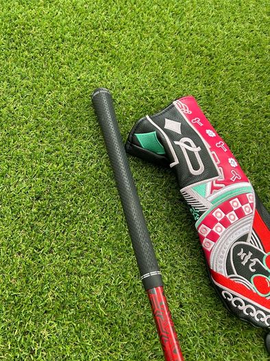 Full set of left handed golf clubs