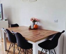 Dining Table - Extendable - Oak & White