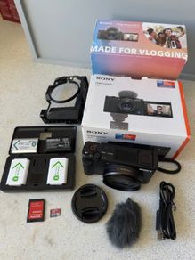 Sony ZV-1 (Mk1) - Blogging Camera & accessories