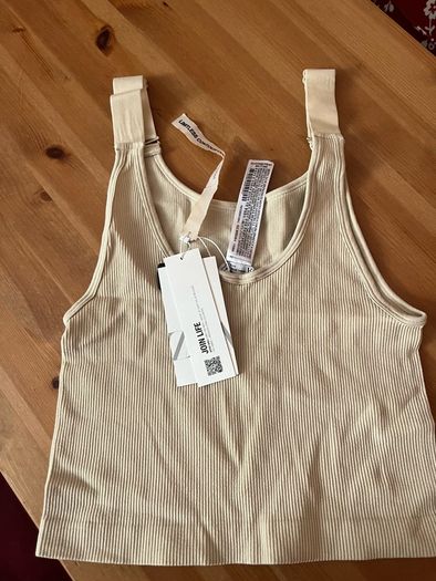 Zara tops