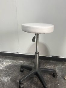 Pedicure stool