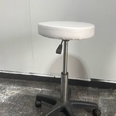 Pedicure stool