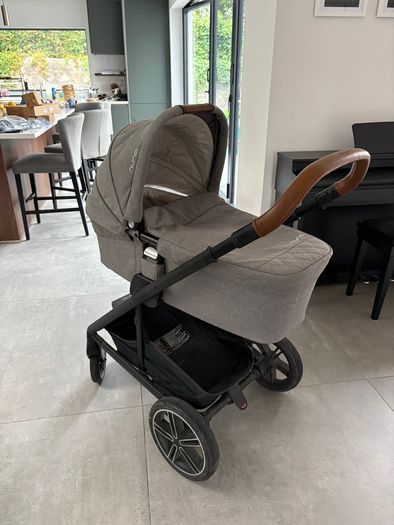 Nuna Mixx Next Buggy