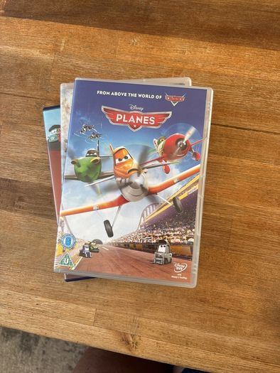 DVD Disney movies cars and planes