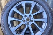 Land Rover 21 Alloy with tyres