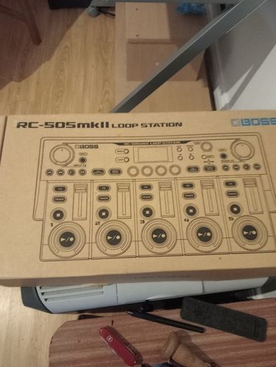 Boss RC 505 mk 2 loop station