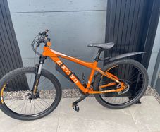 CARRERA VENGEANCE 27.5     16 inch frame      Hardtail MTB     Fully Serviced