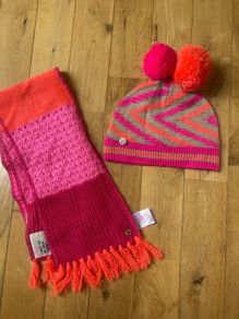 Mim Pi Hat & Scarf