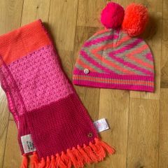 Mim Pi Hat & Scarf