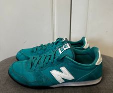 New balance 402 trainers