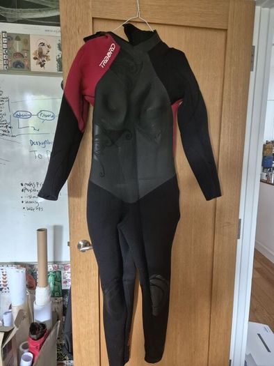 ladies tribord wet suit size 12
