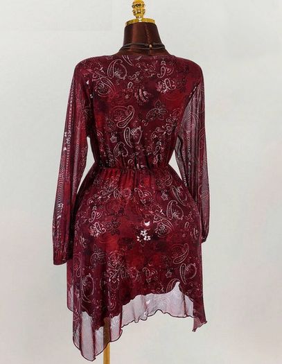 BNWT Stunning Dress size 18 - excellent for any event