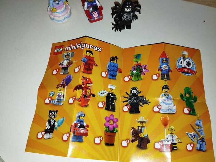LEGO Collectible Minifigures Series 18 Lot of 3