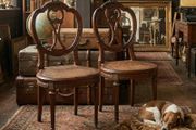 Very nice pair of chairs ...