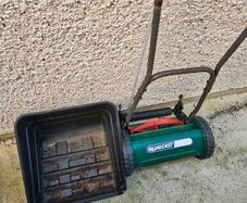 Push Lawnmower - Qualcast Panther 30
