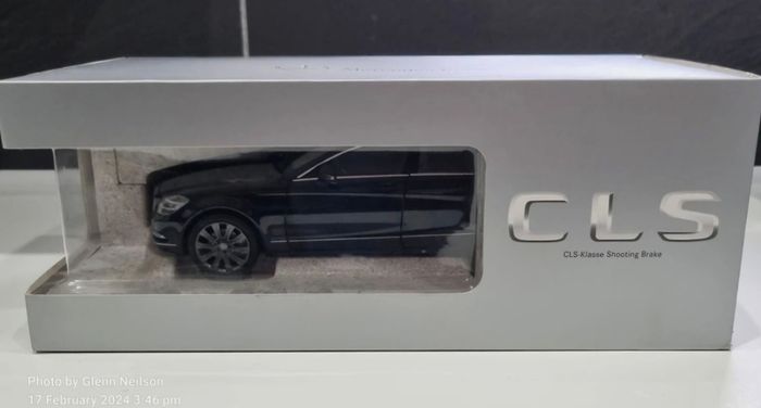 Mercedes Benz - Cls-class Estate 2012 - 1/18 - New In Box