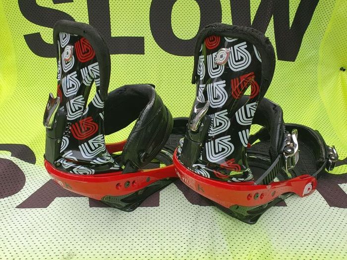 Burton snowboard bindings