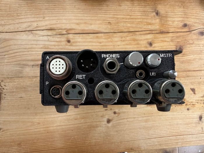 SQN-4S Mini Analogue Audio Location Mixer