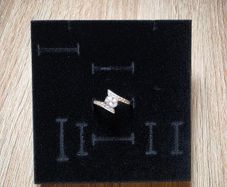 14K Solid Gold Ring, 585 Hallmarked, Cubic Zirconia, Size Q, 1.95g