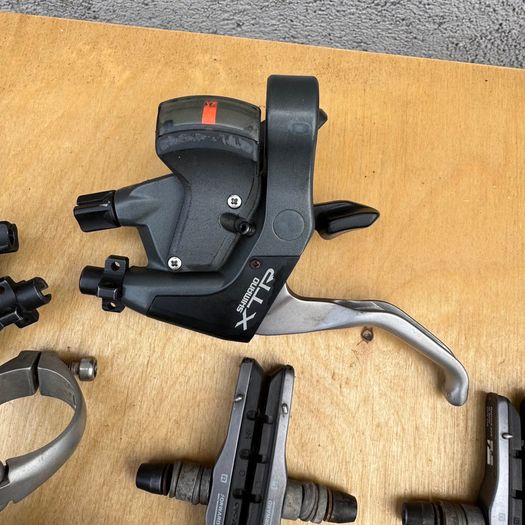 XTR M950 groupset shifters, brakes, Derailleur XTR 950