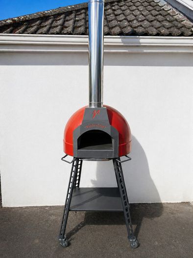 Valoriani baby wood-fired pizza oven. 60 cm