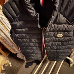 Moncler gillet navy medium