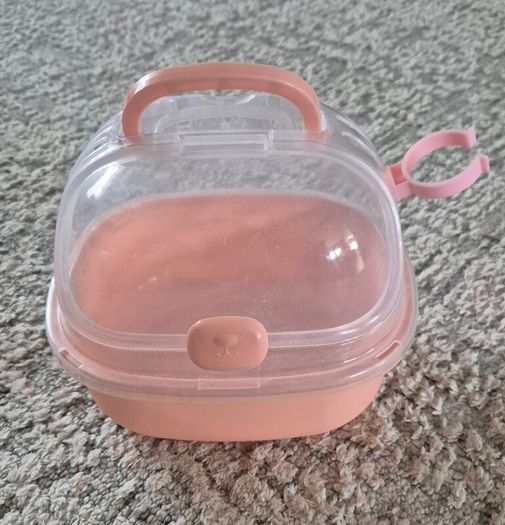Hamster travel carrier