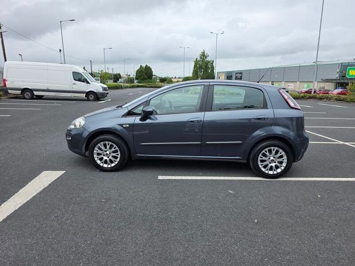 2010 Fiat Punto 1.2 With Tax and Nct