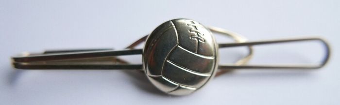Vintage  Nippy Clip Football Ball Gents Tie Bar Clip