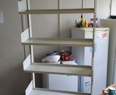 Shelving unit