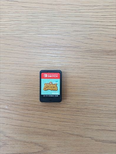 Nintendo Switch Lite (Yellow) + 5 Games + Case