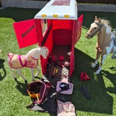 Our Generation Horse Box & 2 Horses